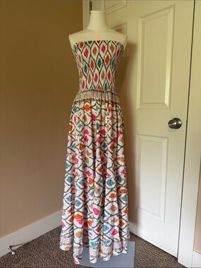 Colorful Strapless Maxi Dress with Geometric Print